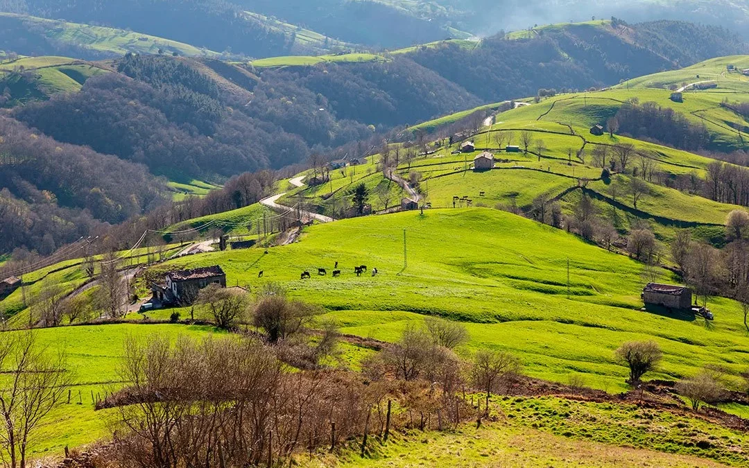 que-ver-en-cantabria-pasiegos-1080x675